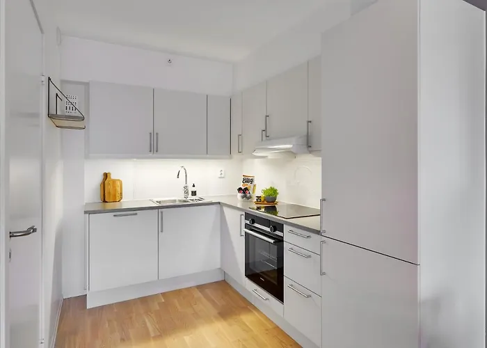 Stylish 2-br Retreat In Heart Of Vibrant * Μπέργκεν